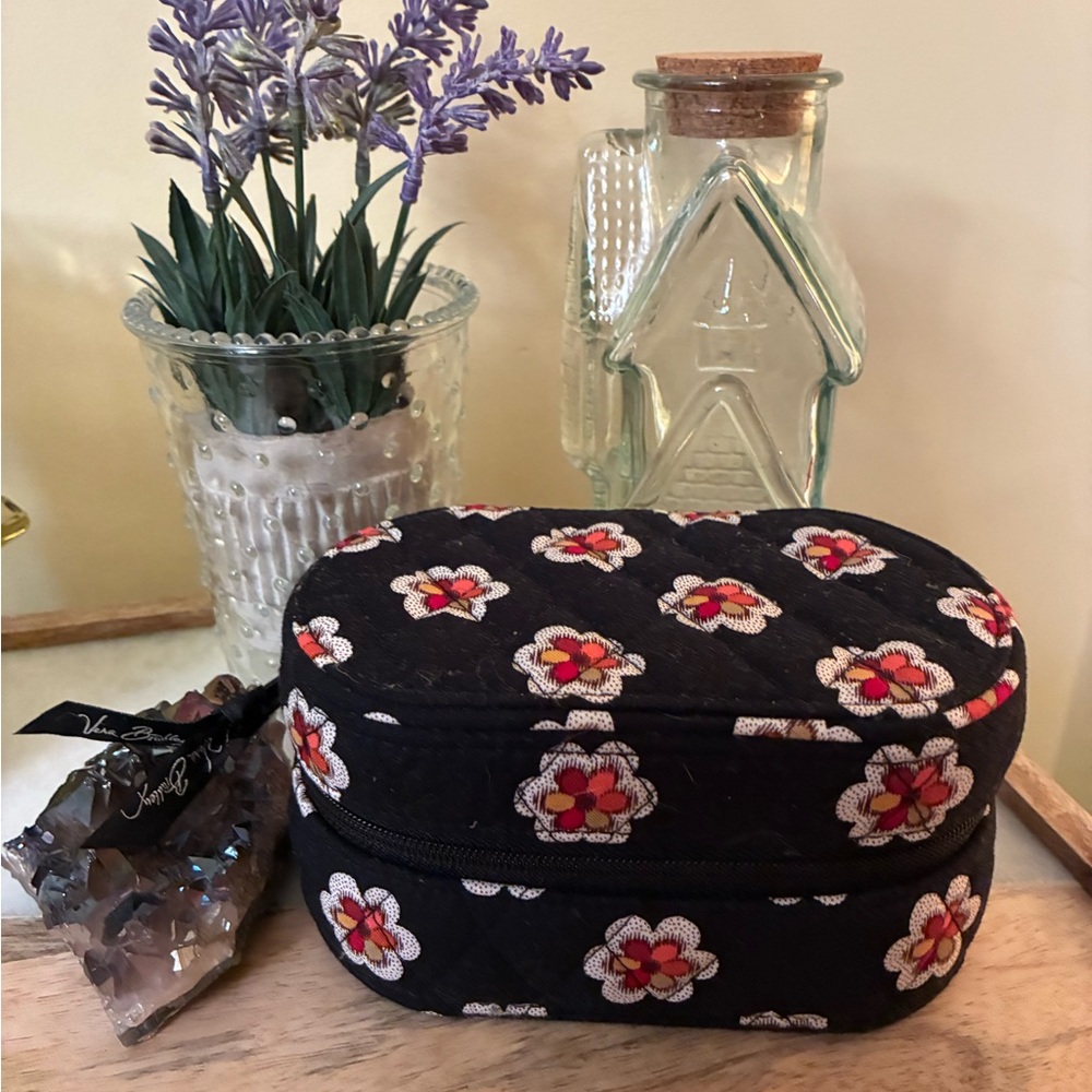 Vintage Retired Pattern Vera Bradley Black Floral Jewelry Case